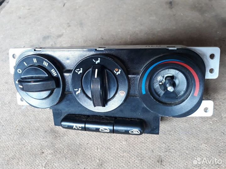 Блок управления печкой Kia Spectra 2001-2011