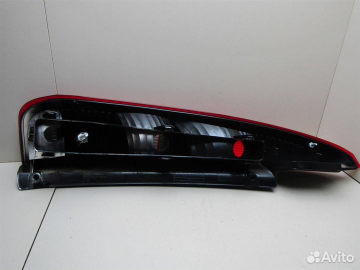 Фонарь задний правый Ford Fusion 2002-2012