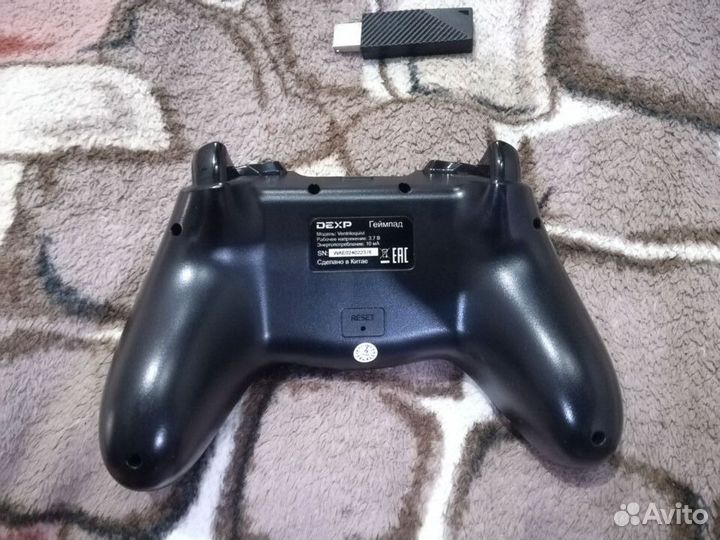 Беспроводной геймпад dexp Ventriloquist