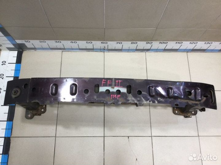 Усилитель переднего бампера Ford Focus 2005 - 2011