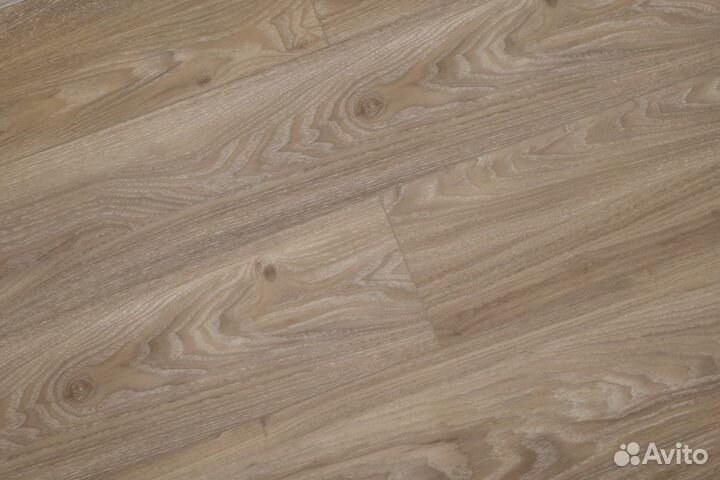Виниловый ламинат со склада