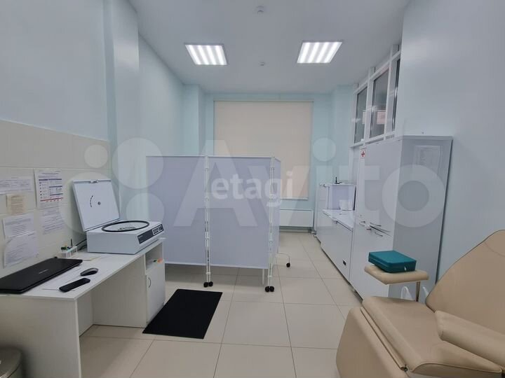 Сдам торговое помещение, 127 м²