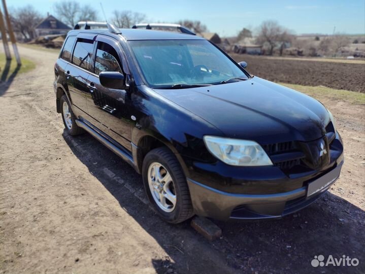 Mitsubishi Outlander 2.0 МТ, 2006, 305 000 км