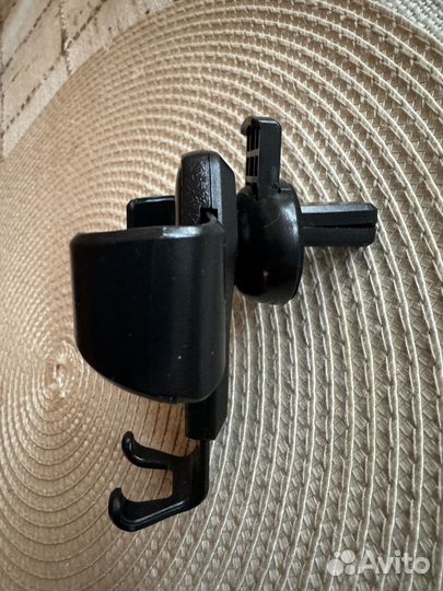 Автомобильный держатель для телефона