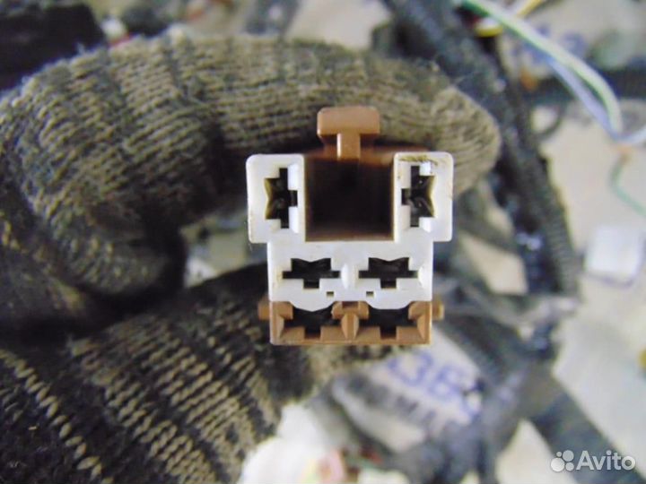 Проводка для Nissan X-Trail 1 2001-2007г