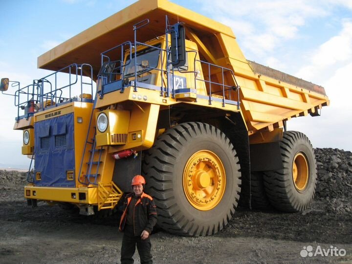 Водитель Белаза вахта