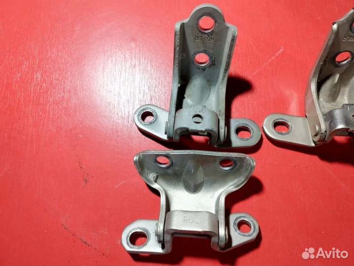 Петли двери Hyundai Elantra 4 Hd 