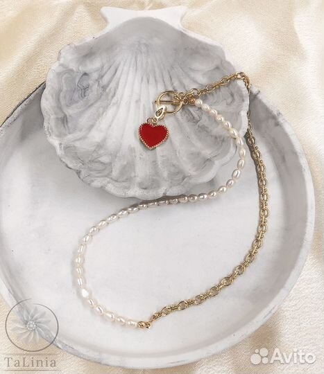 Чокер с натуральным жемчугом и подвеской