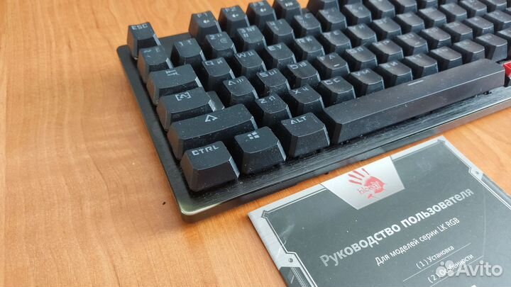 Механическая клавиатура Bloody 820R red switch