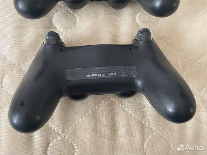 Джостик на ps4 оригинал