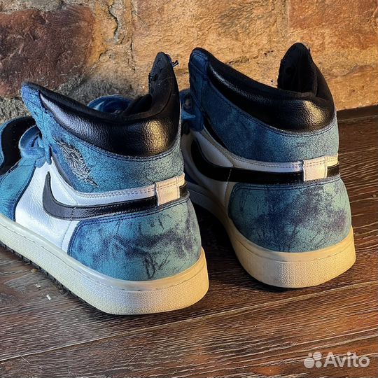 Jordan 1 retro high tie-dye