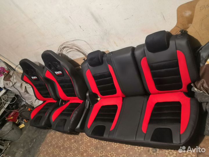 Сиденья спортивные Веста