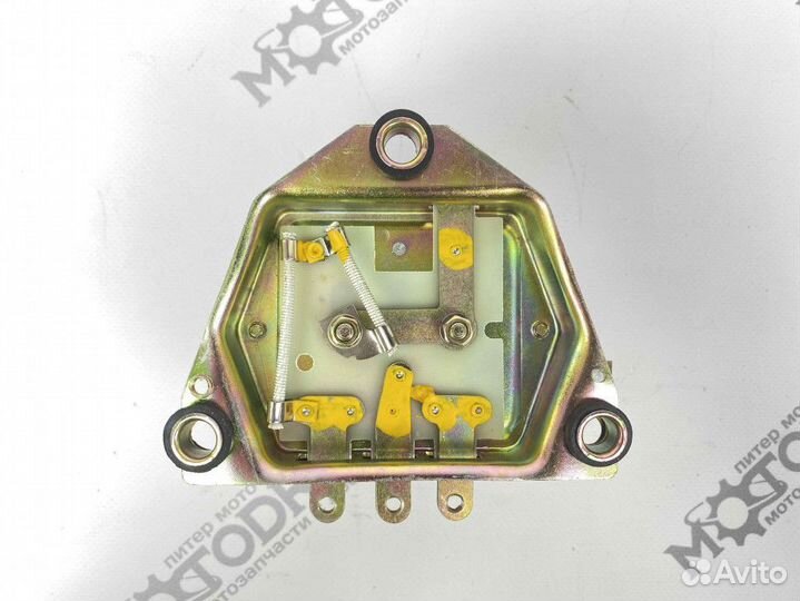 Реле регулятор рр330 Урал 12В старого образца