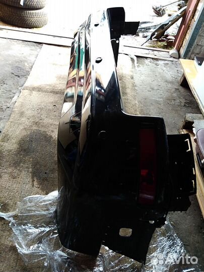 Бампер задний Вольво хс90 2005