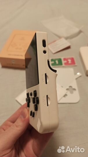 Консоль Anbernic rg35xx plus белый 128 + 64 Gb