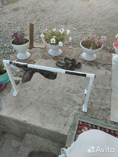Турник настенный бу