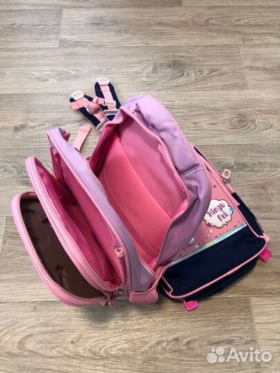 Модный школьный рюкзак для девочки Hello Kitty