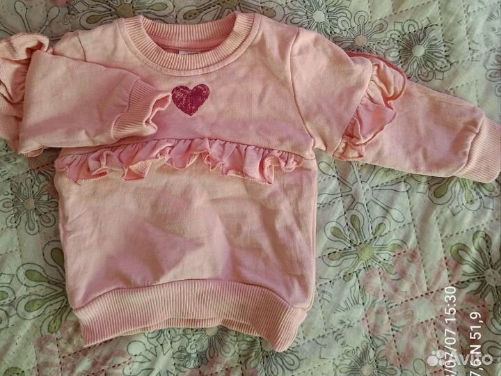 Кофта для девочки новое