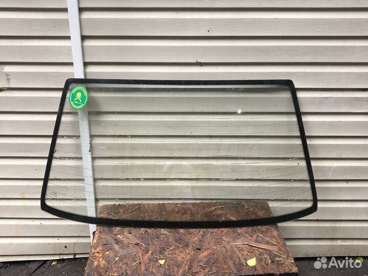 Стекло заднее Opel Kadett