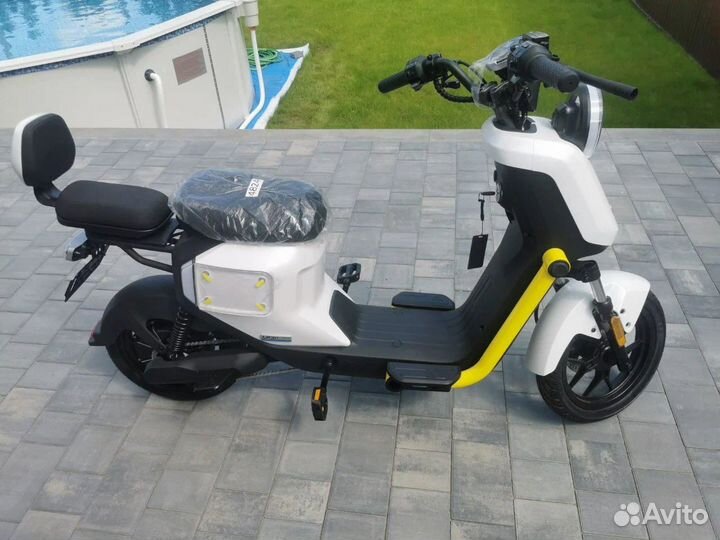 Электроскутер NIU UQi+ Sport 2023 новый