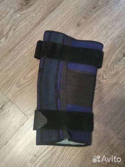 Бандаж на коленный сустав компрессионный Trevis M+