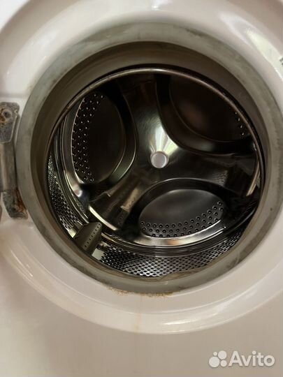 Стиральная Indesit под ремонт или на запчасти