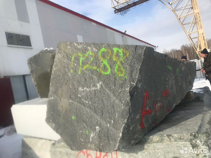 Памятники из гранита оптом и в розницу