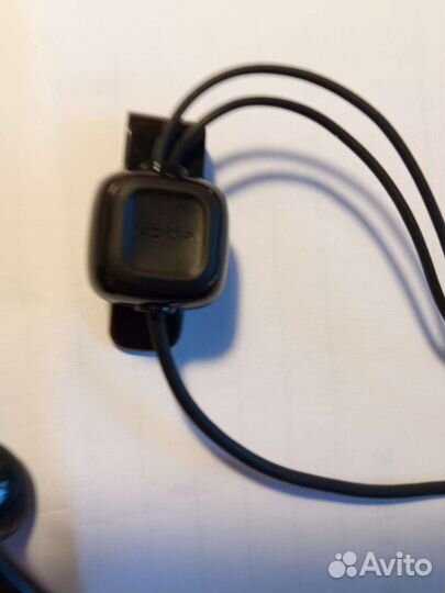 Наушники с микрофоном