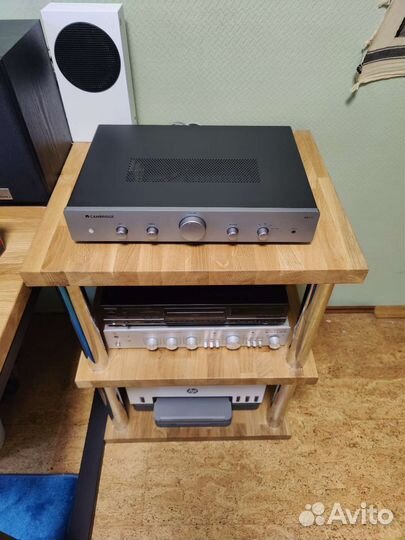 Стойка для аудио аппаратуры