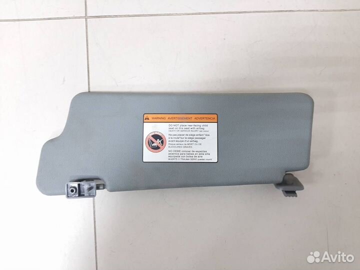 Козырек солнцезащитный внутри Chevrolet Lacetti J2