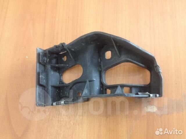 Кронштейн Audi A4 (B6) 2000-2006