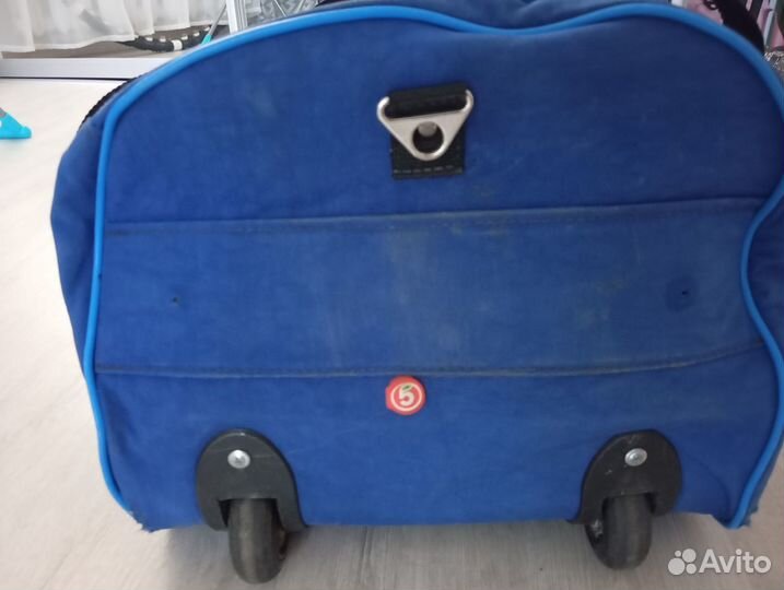 Сумка чемодан дорожная багажная на колесах