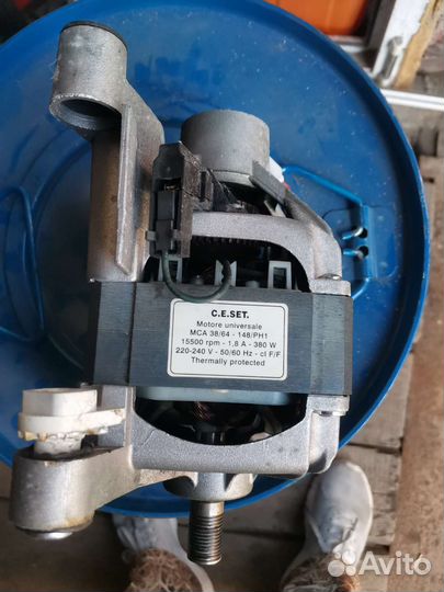 Двигататель стиральной машины