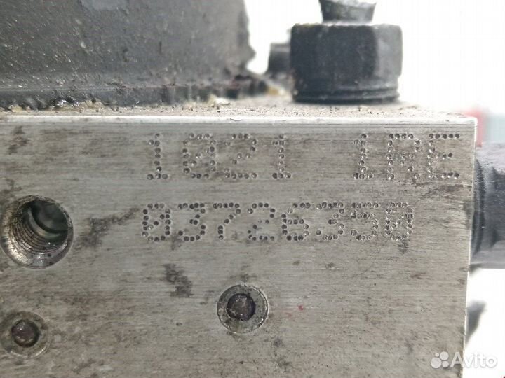 Блок ABS для Volkswagen Golf 4 1C0907379C