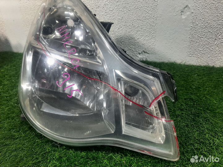 Фара левая на Nissan Almera 3 G15