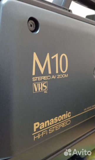 Видео камера Panasonic NV M10