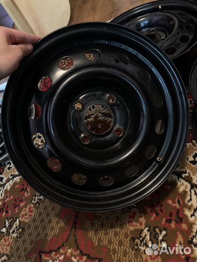 Штампованные диски r15 4x114.3