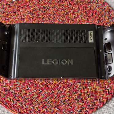Lenovo legion go z1 extreme 2tb (бронь)