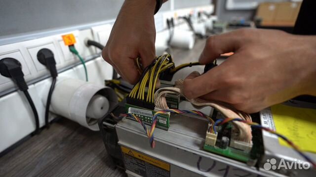 Как подключить асик. Схема подключения ASIC s9. Antminer s9 Repair. Ремонт хеш плат асиков. Пайка асика.