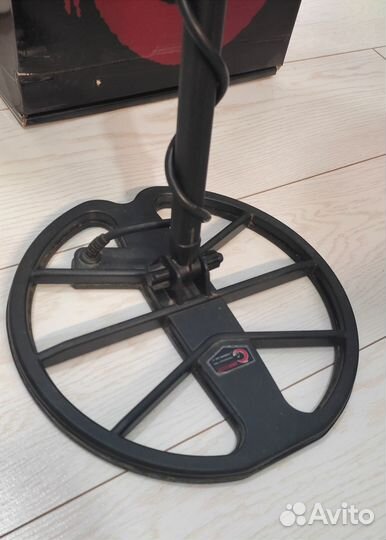 Водонепроницаемый металлоискатель Gold Hunet T90