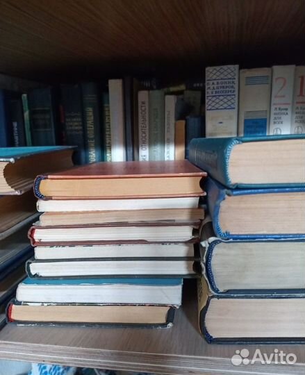 Редкие технические книги СССР домашней библиотеки