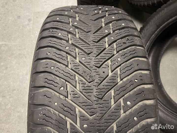 Nokian Tyres Hakkapeliitta 8 SUV 265/50 R20