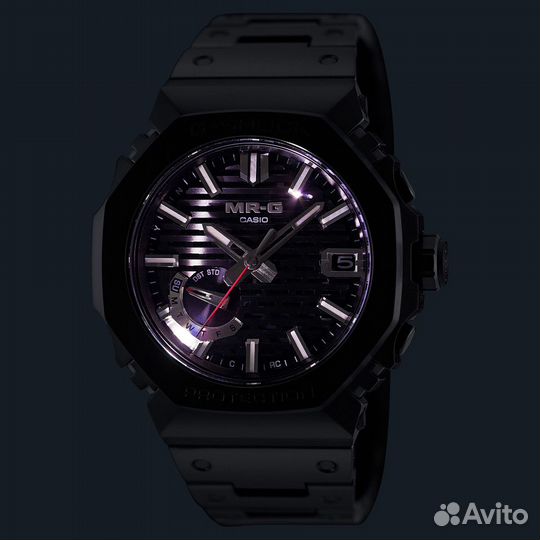 Casio MRG-B2100B-1AJR