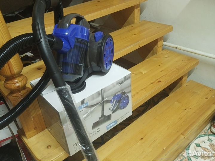 Пылесос новый