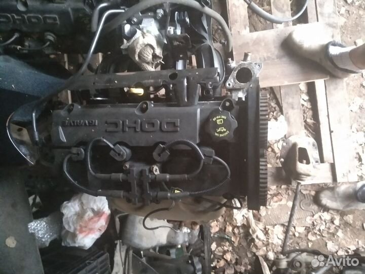 Двигатель Волга Сайер Крайслер