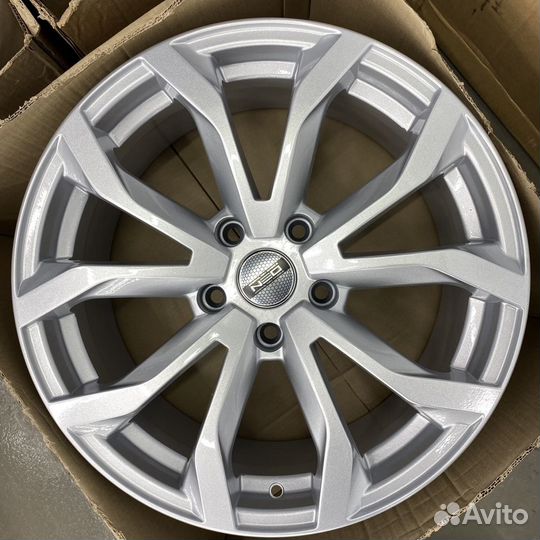 Диски 18 дюймов 5/120