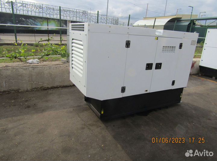 Дизельный генератор 16 кВт в кожухе