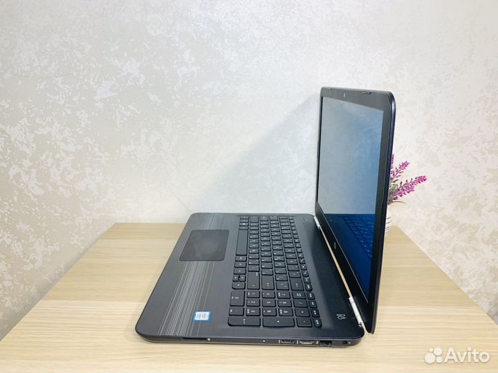 Игровой ноутбук (SSD 500/ 8 озу/nVidia)