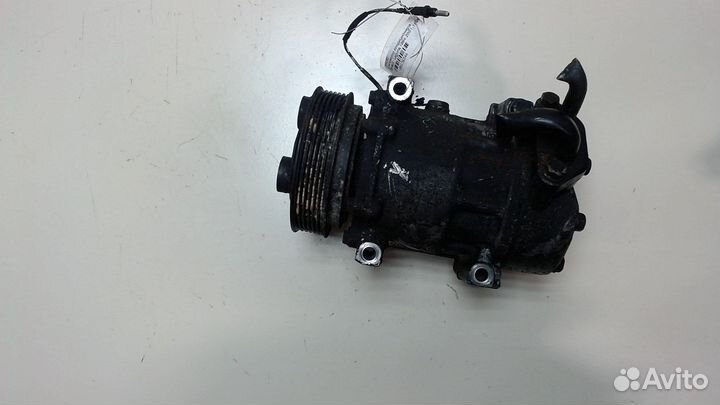 Компрессор кондиционера Renault Laguna, 1996