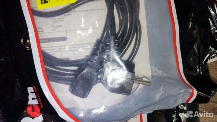 Шнур питания для компьютера